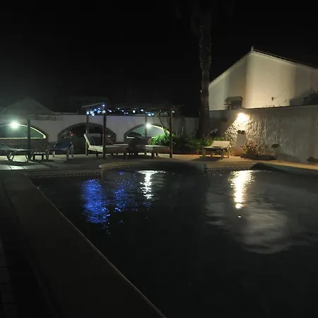 El Olivo Conil فندق