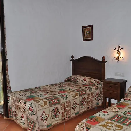 El Olivo Conil Otel 3*